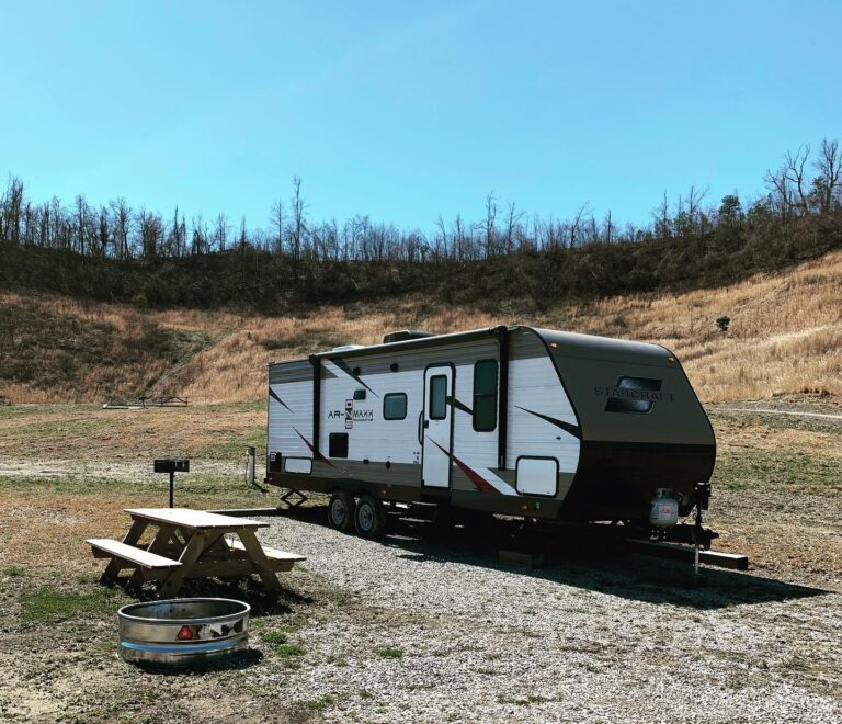 Site 11 - 30 amp - RV Camping